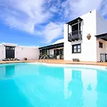 El Islote San Bartolomé