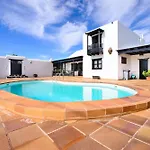 ヴィラ El Islote San Bartolomé