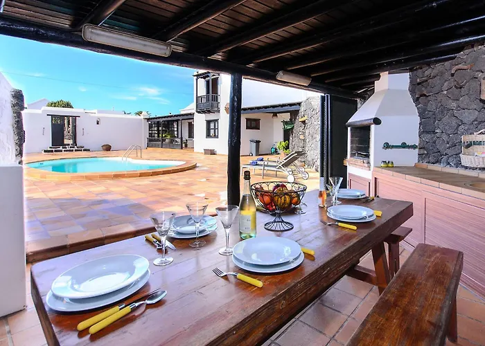 El Islote Villa San Bartolome (Las Palmas)